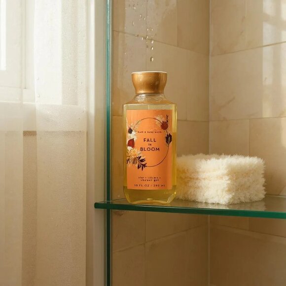 Fall In Bloom Bath and & Body Works Shower Gel - Picture 3 of 4